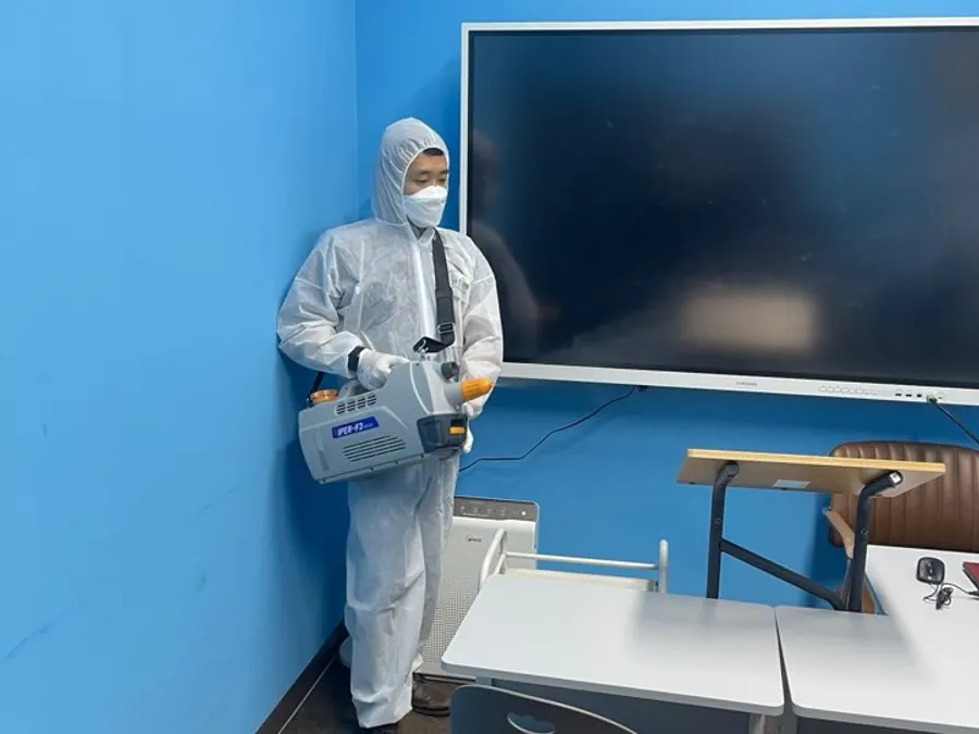 학원 방역·소독 작업 현장 4