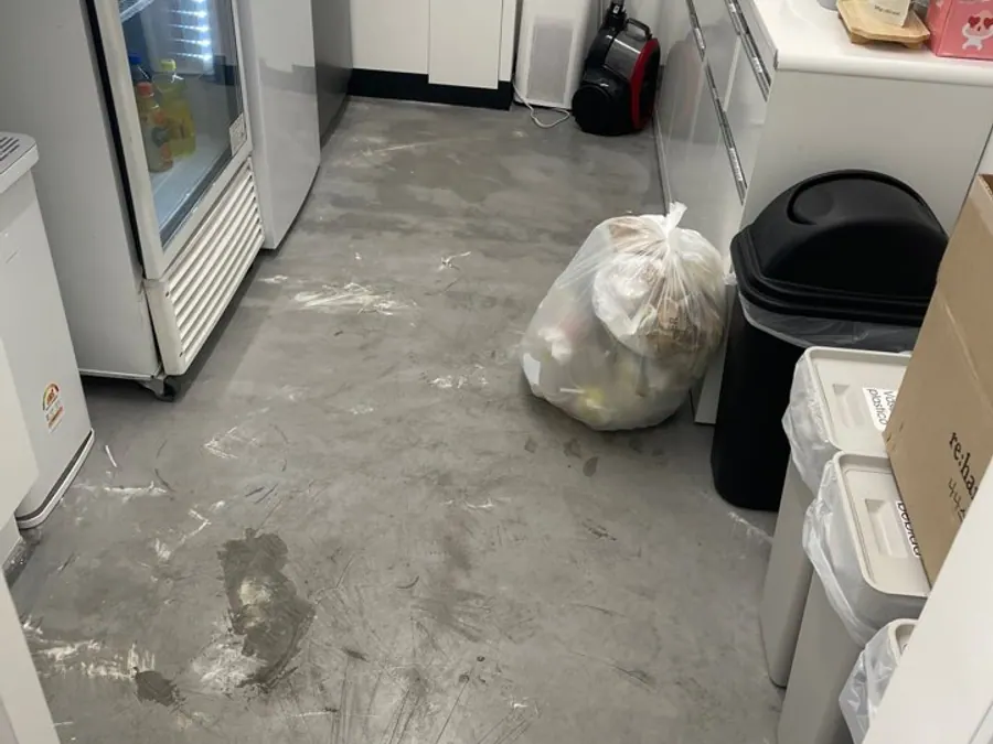 제조 사업장 정기청소 작업 현장 1